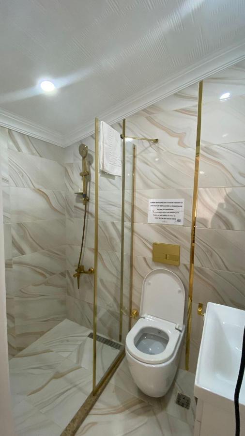 Loca Suit Life Airport Hotel Istanbul Exterior photo